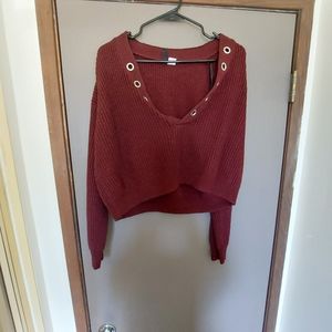 Cropped maroon sweater